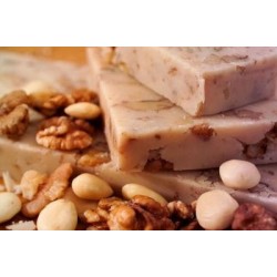 Turrón Puyet mazapán nueces